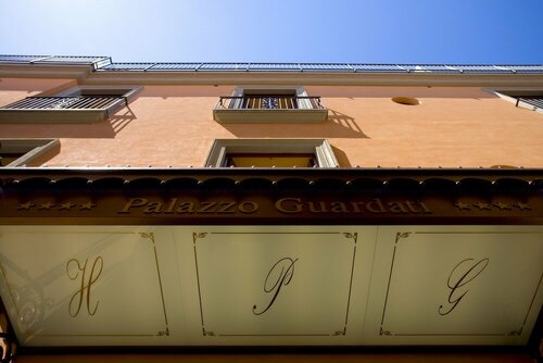 Hotel Palazzo Guardati, Забронировать Отель Бизнес-отели Сорренто, рядом с Il Vallone dei Mulini, 4* 5*