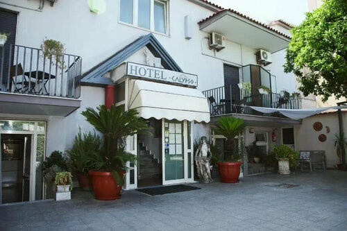 Hotel Calypso, Забронировать Отель Отели в центре Помпеи, в центре, Завтраки
