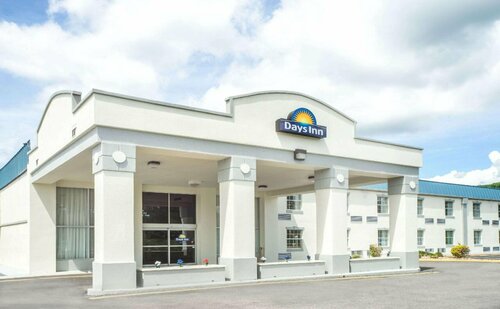 La Quinta Inn & Suites By Wyndham Roanoke Hollins/I-81, Prenota Hotel Roanoke Virginia