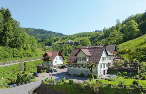 Hotel - Gasthof Blume, Забронировать Отель Оппенау Шварцвальд