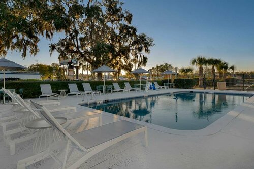 La Quinta Inn & Suites by Wyndham Savannah Southside, Buchen Sie Hotel Savannah Georgia