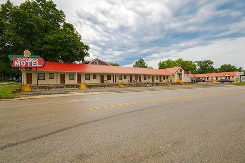 Sunflower Motel Hiawatha By OYO, Réserver Motel Hiawatha Kansas