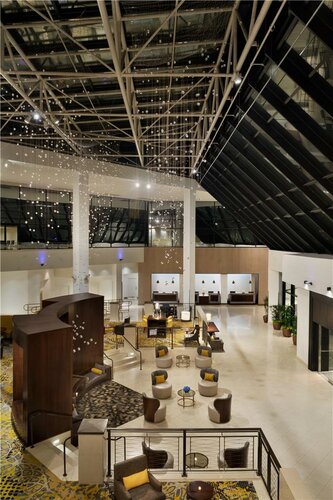 Hilton Stamford Hotel & Executive Meeting Center, Забронировать Отель Отели Стэмфорд 4 звезды, рядом с Stamford Hospital, 4*