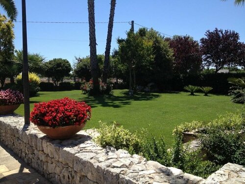 Masseria Casale Dei Fornici, Buchen Sie Bed & Breakfast Hotels in Metropolitanstadt Bari mit Parkplatz, Parkplätze