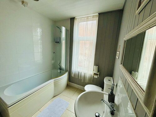 Le Papillon Hotel Blackpool, Забронировать Отель Блэкпул Ланкашир, рядом с Конференц-центр Winter Gardens