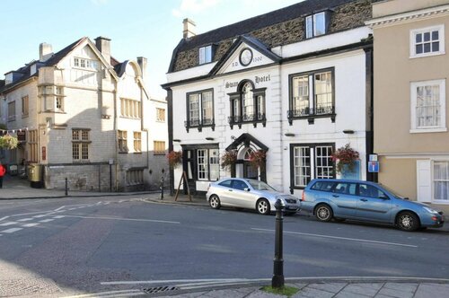 The Swan, Rezervați Hotel Hoteluri în Gloucestershire cu parcare, Parcare