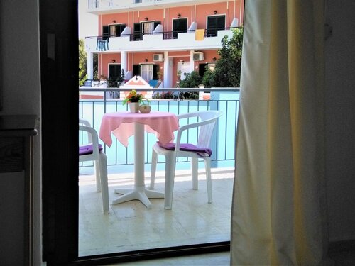 The Mayflower Studios & Apartments, Забронировать Апартаменты/квартира Мораитика Остров Корфу