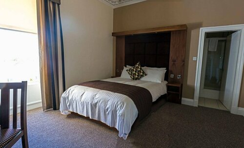 The Strathearn Hotel, Reserva ahora Hotel Hoteles en Fife con aparcamiento, Aparcamiento