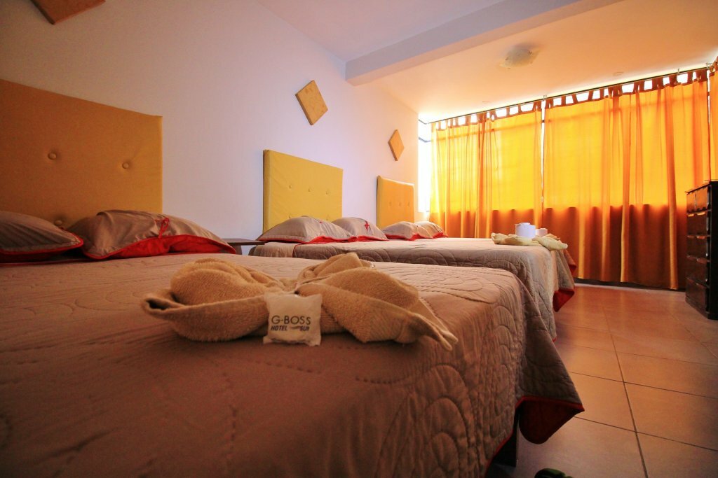 G-Boss Hotel Sur