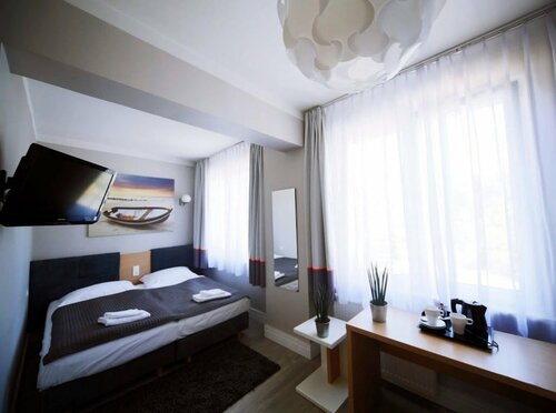 Hotel Bursztyn, Забронировать Отель Верхний Сопот 