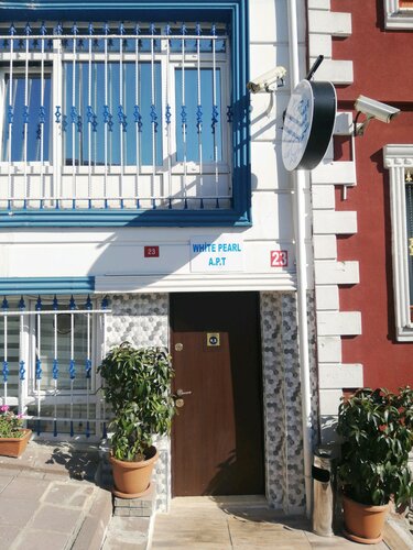 White Pearl Apart Hotel