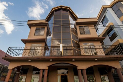 Jevas Hotel, Забронировать Отель Отели Аруша по системе «всё включено», рядом с Sakina supermarket, Всё включено