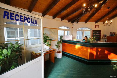 Hotel Lucija, Rezerwuj Hotel Hotele w Zadar County z wyżywieniem, Półpełne / Pełne wyżywienie