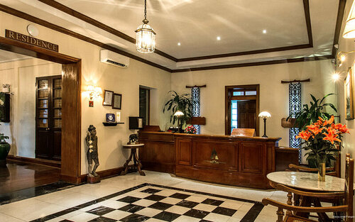 Savoy Hotel, Boek Hotel Yangon Hotels met een Zwembad, Zwembad