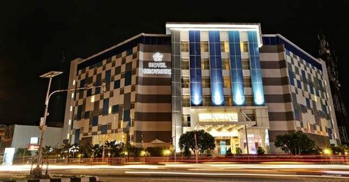 Hotel Brothers, Boek Hotel Solo Central Java, in de buurt van The Park Solo