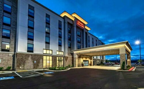 Hampton Inn & Suites Nashville/Goodlettsville, Varaa Hotelli Hotellit Tennessee pysäköinnillä, Pysäköinti