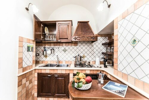 La Stanza di Zia Odette, Забронировать Отель Неаполь Кампания, рядом с Площадь Пьяцца-Беллини