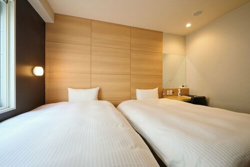 Smile Hotel Kyoto Karasuma Gojo, Prenota Hotel Shimogyo Ward , vicino a Torre di Kyoto