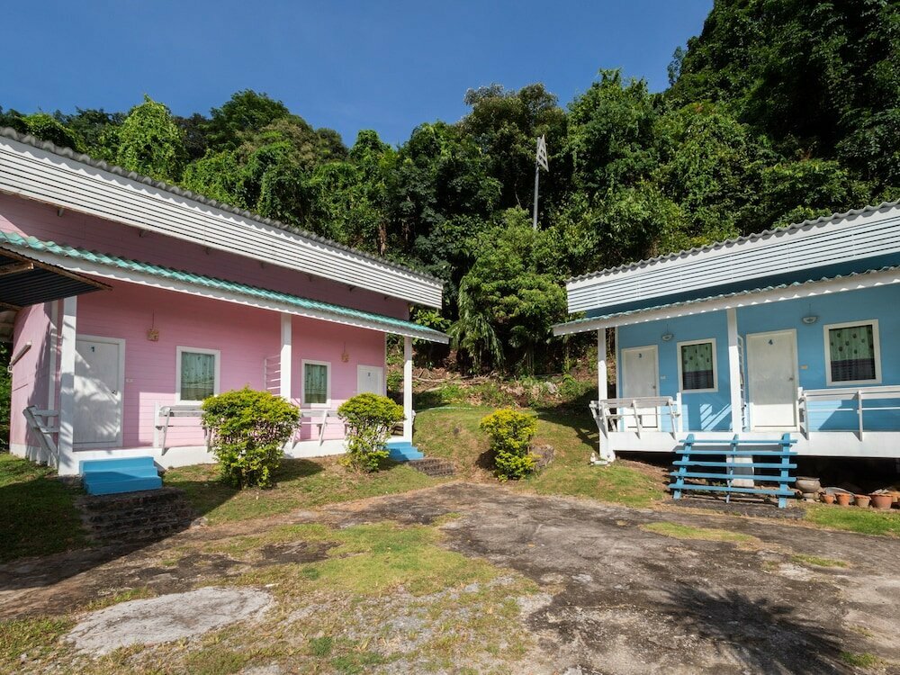 Kohchang Fasai Resort