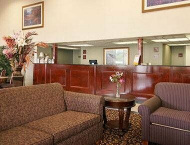Motel 6 Forsyth