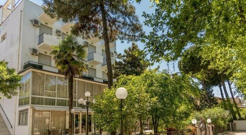 Hotel Verde Luna, Забронировать Отель Отели Червия 3 звезды, 3*