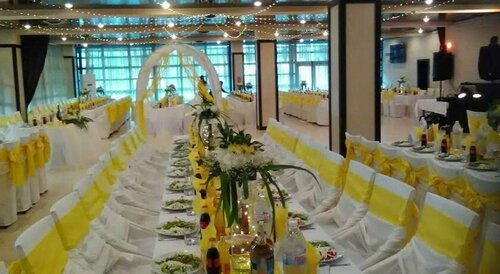 Everest Hotel, Забронировать Отель Правец Софийская область