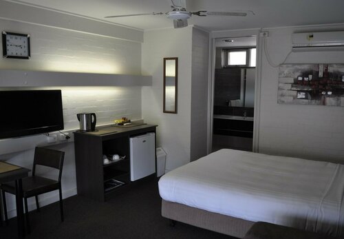 Brougham Arms Hotel, Rezerwuj Hotel Bendigo Goldfields