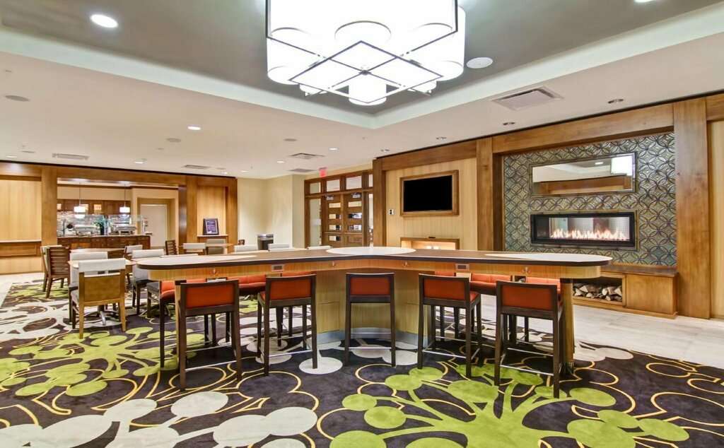 Hampton Inn & Suites Cincinnati-Downtown