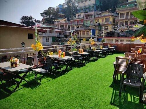 Hotel Akash - Luxury Hotel In McLeodganj, Забронировать Отель Мак-Леод-Гейндж штат Химачал-Прадеш
