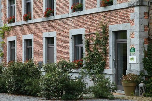 Hôtel Restaurant - Les Oiseaux de Passage, Забронировать Отель «постель и завтрак» Манхай Land of Ourthe & Aisne