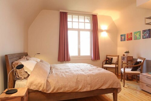 B&B Villa Emma, Забронировать Отель «постель и завтрак» Отели Гента с парковкой, Парковка