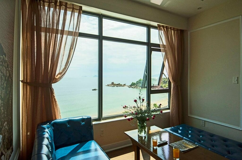 Maro Hotel & Apartment