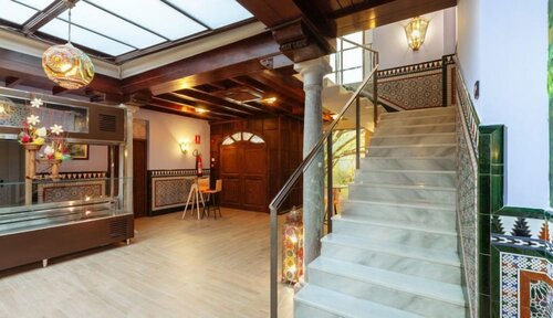Hostal Arriola, Забронировать Отель Отели Гранады 3 звезды, рядом с Corrala De Santiago, 3*