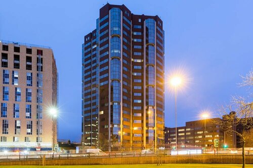 Birmingham Serviced Apartments Hagley Rd, Забронировать Апартаменты/квартира Эджбастон Бирмингем, рядом с Birmingham Oratory