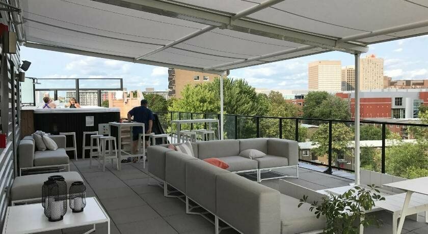 Boxotel Montreal