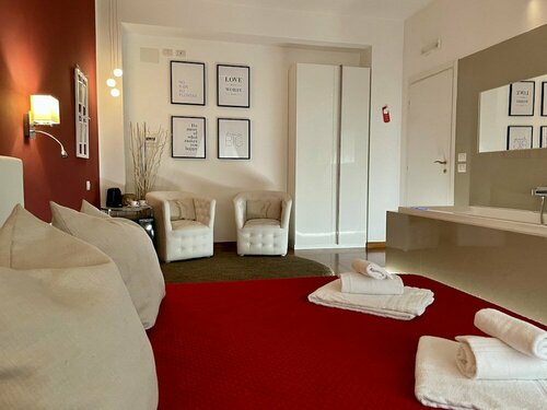 Le Coq Suites, Book Bed and Breakfast Aurelio Rom
