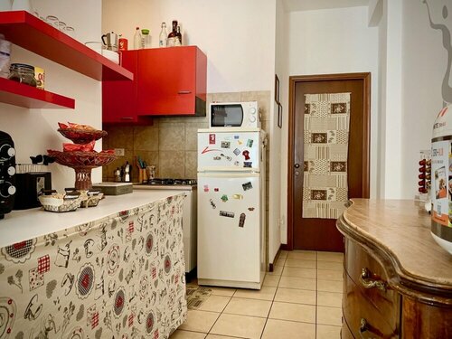 Ariel B&B, Забронировать Отель «постель и завтрак» Отели Вероны с парковкой, рядом с Площадь Пьяцца-делле-Эрбе, Парковка