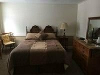 Maple Springs Lake Side Inn, จอง โรงแรม Chautauqua New York State