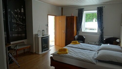 Pension und Gästehaus Paffrath, Забронировать Гостевой дом Гостевые дома Кёлледа, Гостевой дом