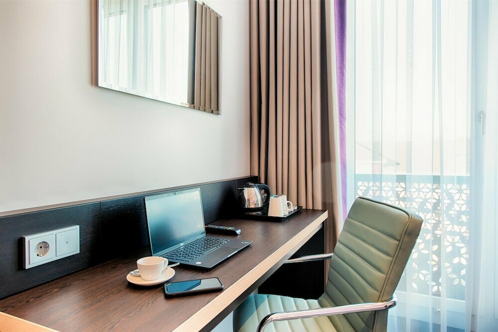 Premier Inn Frankfurt Westend Hotel