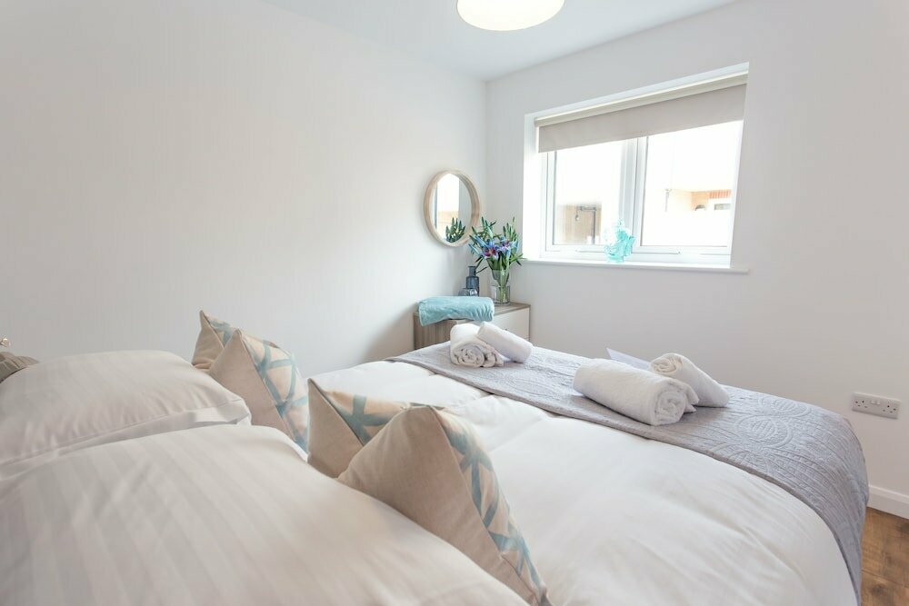 Rana Court Apts 1 & 2 Bed Apts close to Hospitals Business & Science Parks