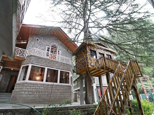 OYO 13724 Home Cosy Stay Near Mall Road, Забронировать Отель Отели штата Химачал-Прадеш 3 звезды, 3*