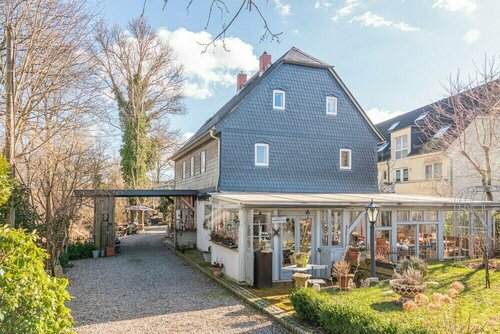 Land & Leben Pension, Забронировать Отель Отели Хемниц с парковкой, Парковка