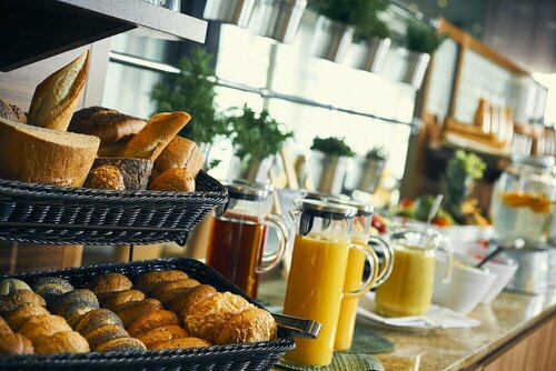 Dorint Hotel am Dom Erfurt, Book Hotel Hotels in Luther Trail with Meals, Half/Full Board