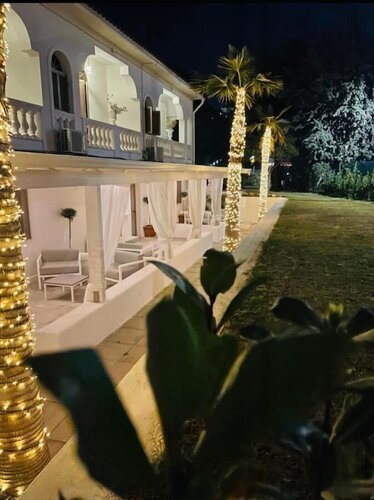 Hotel DAmato, Rezervasyon Bed and Breakfast Foresta Umbra havuzlu oteller, Yüzme Havuzu