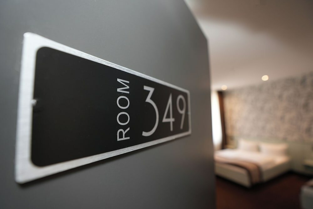 Hotel Attaché