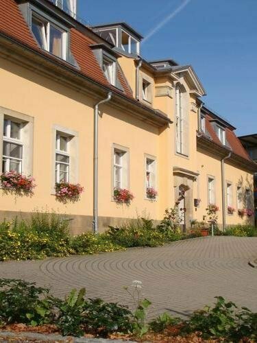 Hotel Regenbogenhaus, Rezervasyon Otel Freiberg Ore Mountains