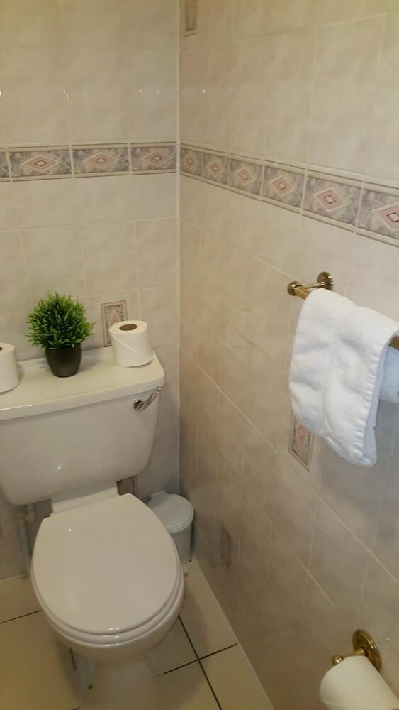 Caravel Guest House