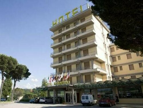 Hotel Barberino, Забронировать Отель Отели Барберино-ди-Муджелло с парковкой, Парковка