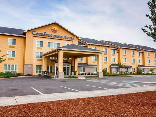 Comfort Inn & Suites Creswell, Забронировать Отель  